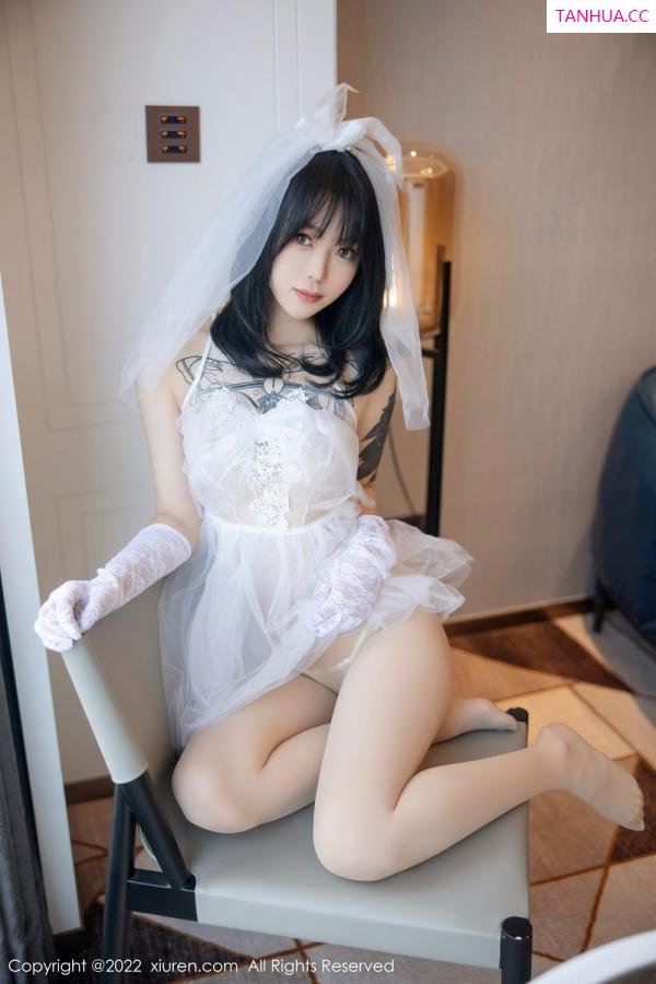 小奶瓶呜呜  [XiuRen]高清写真图 2022.06.30 No.5212 奶瓶第3张图片